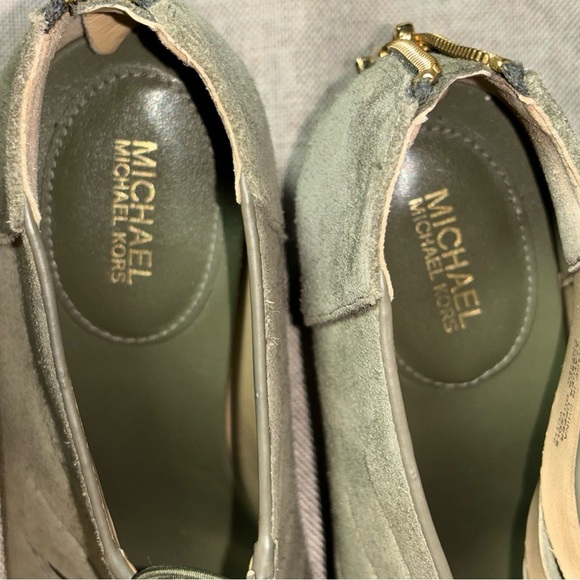 Michael Kors ELISE Mid Suede Cutout Lace-Up Booties Size 7.5 - Picture 4 of 12